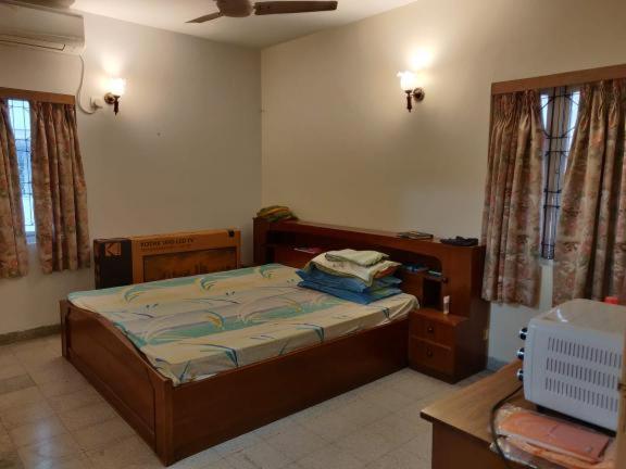 Lovely Couple Friendly Guest House Kalkutta Exterior foto